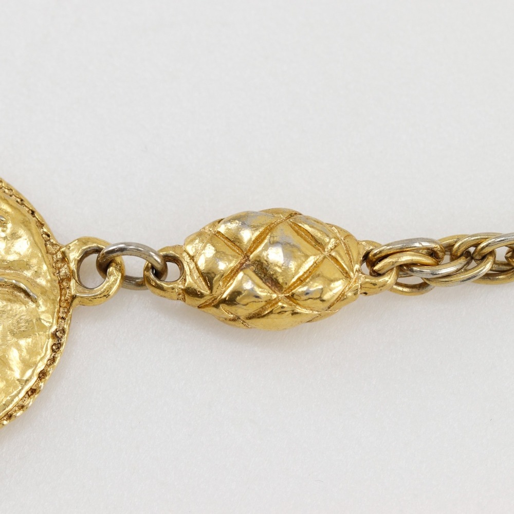 CHANEL Vintage Gold Logo Necklace - Picture 6 of 7